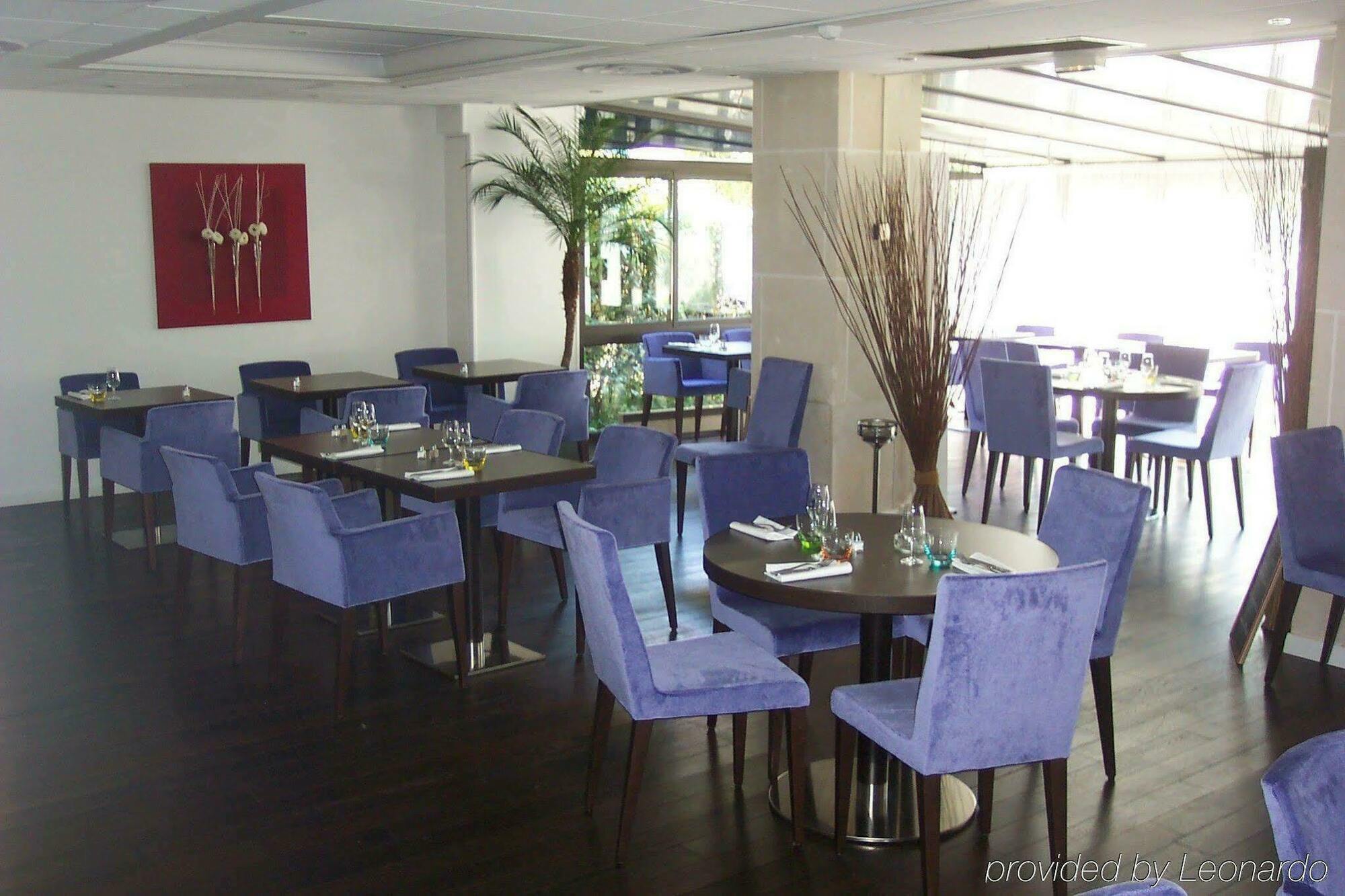 Hotel Quorum Saint-Cloud Restaurant photo